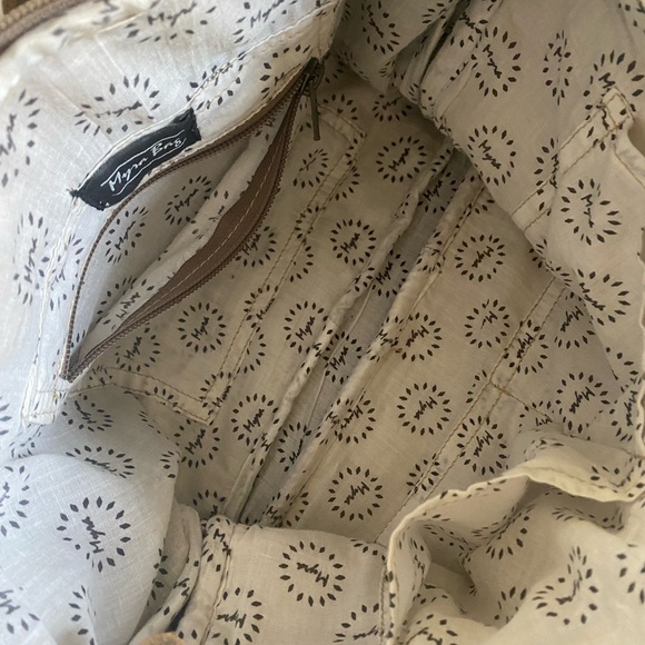 Myra messenger bag - Picture 3 of 5